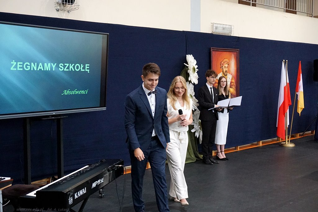 2025-04-25 zakończenie roku klas maturalnych