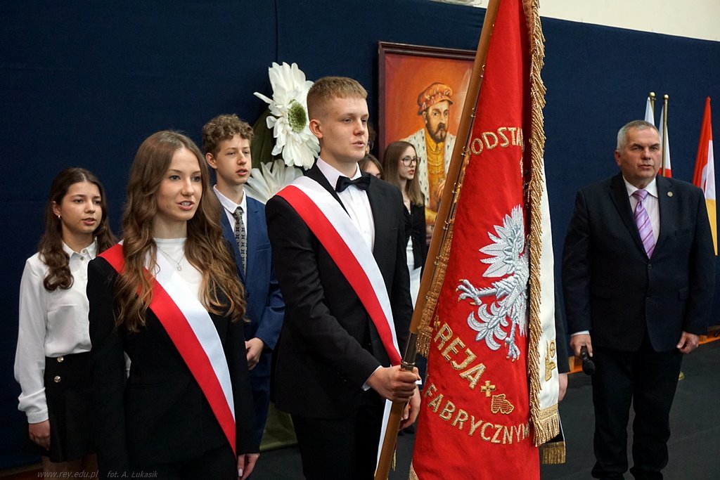 2025-04-25 zakończenie roku klas maturalnych
