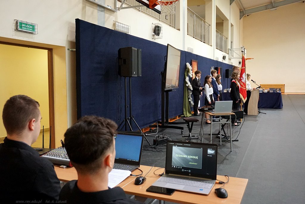 2025-04-25 zakończenie roku klas maturalnych
