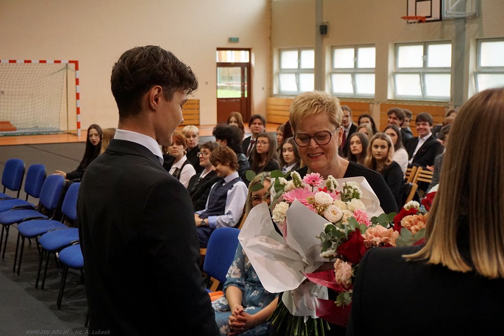 2025-04-25 zakończenie roku klas maturalnych