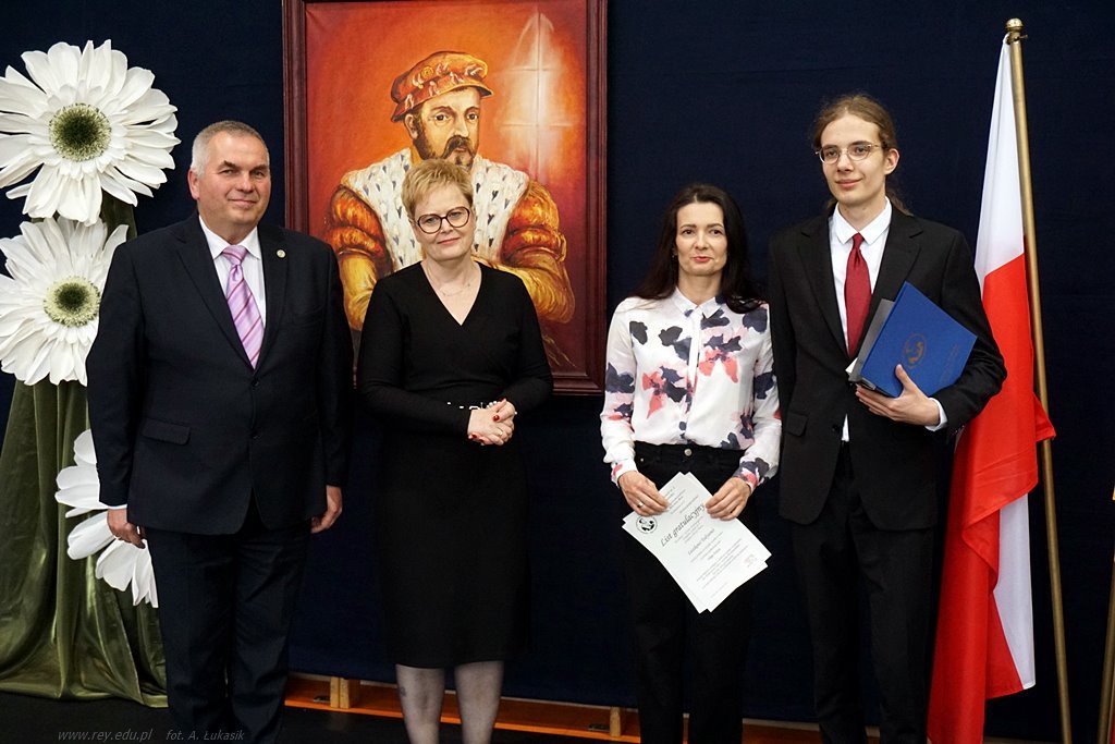 2025-04-25 zakończenie roku klas maturalnych