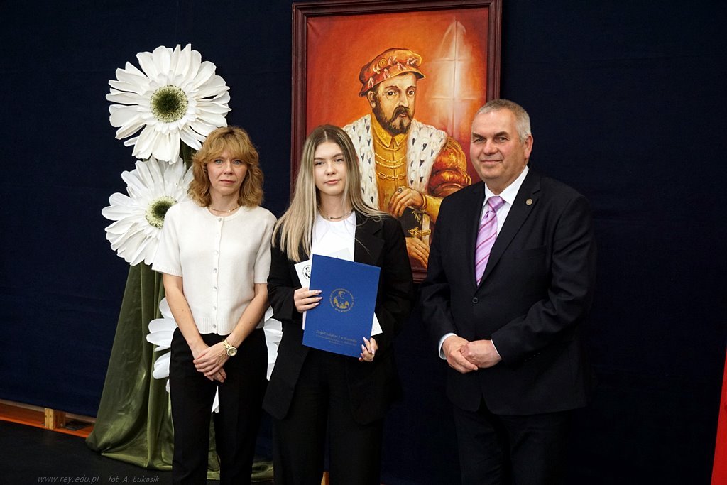 2025-04-25 zakończenie roku klas maturalnych
