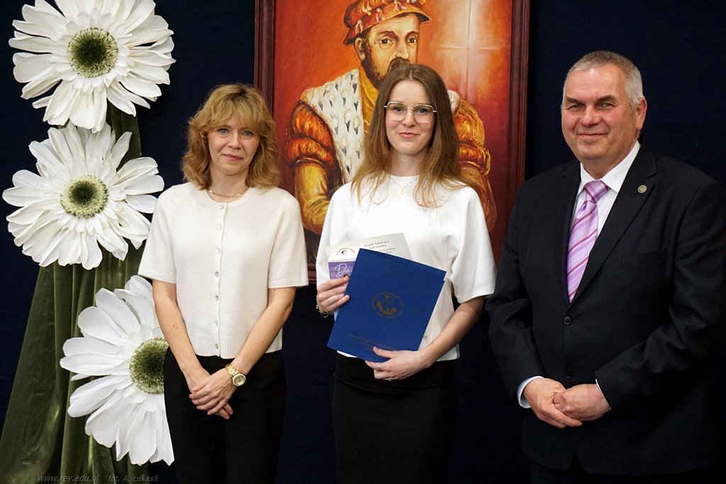 2025-04-25 zakończenie roku klas maturalnych