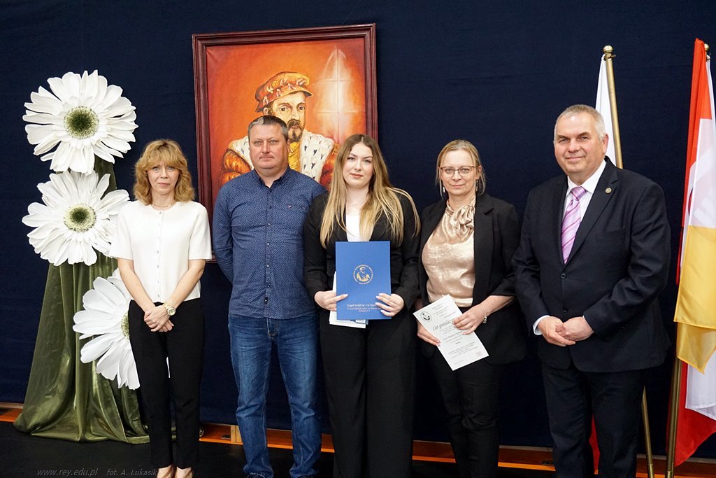2025-04-25 zakończenie roku klas maturalnych
