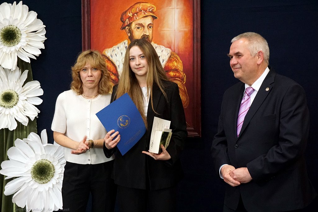 2025-04-25 zakończenie roku klas maturalnych