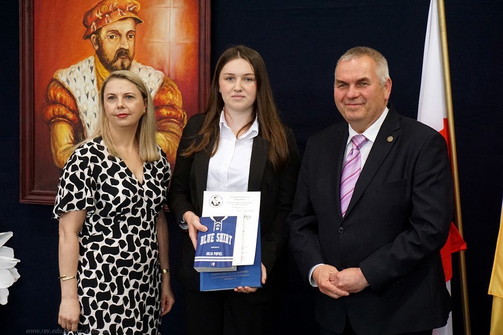 2025-04-25 zakończenie roku klas maturalnych