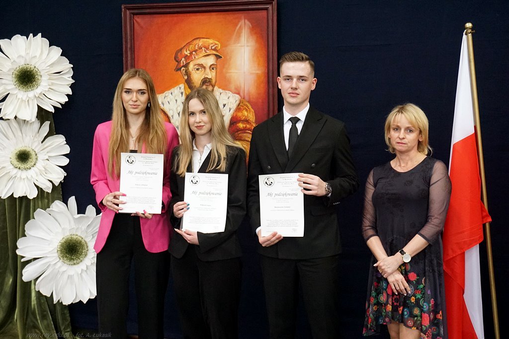 2025-04-25 zakończenie roku klas maturalnych