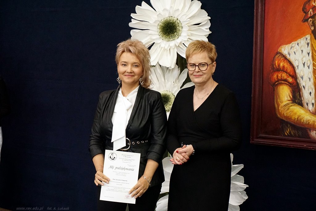 2025-04-25 zakończenie roku klas maturalnych