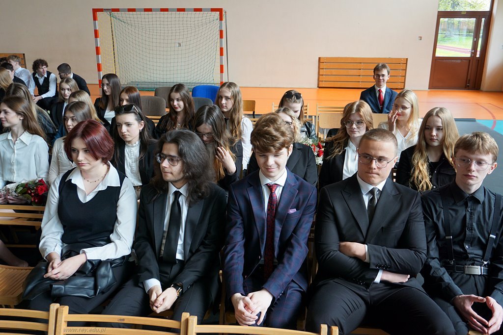 2023-04-28 Zakończenie roku kl maturalnych