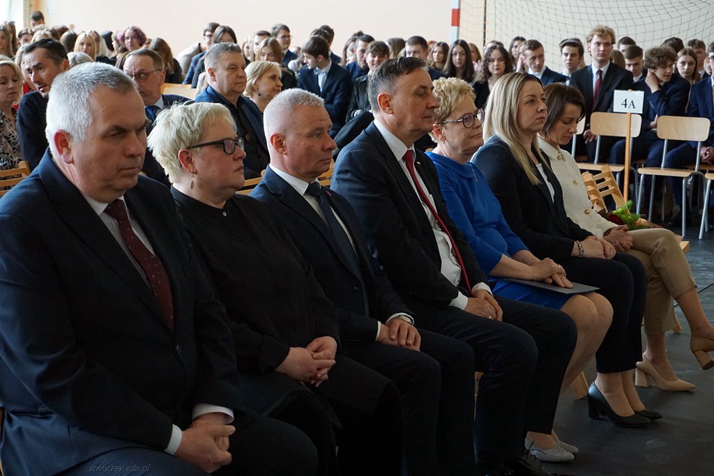 2023-04-28 Zakończenie roku kl maturalnych
