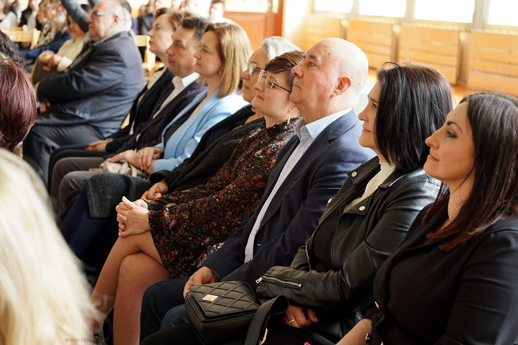 2023-04-28 Zakończenie roku kl maturalnych