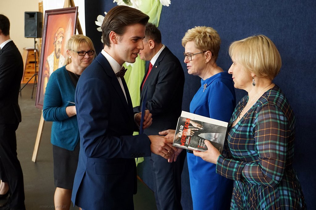 2023-04-28 Zakończenie roku kl maturalnych