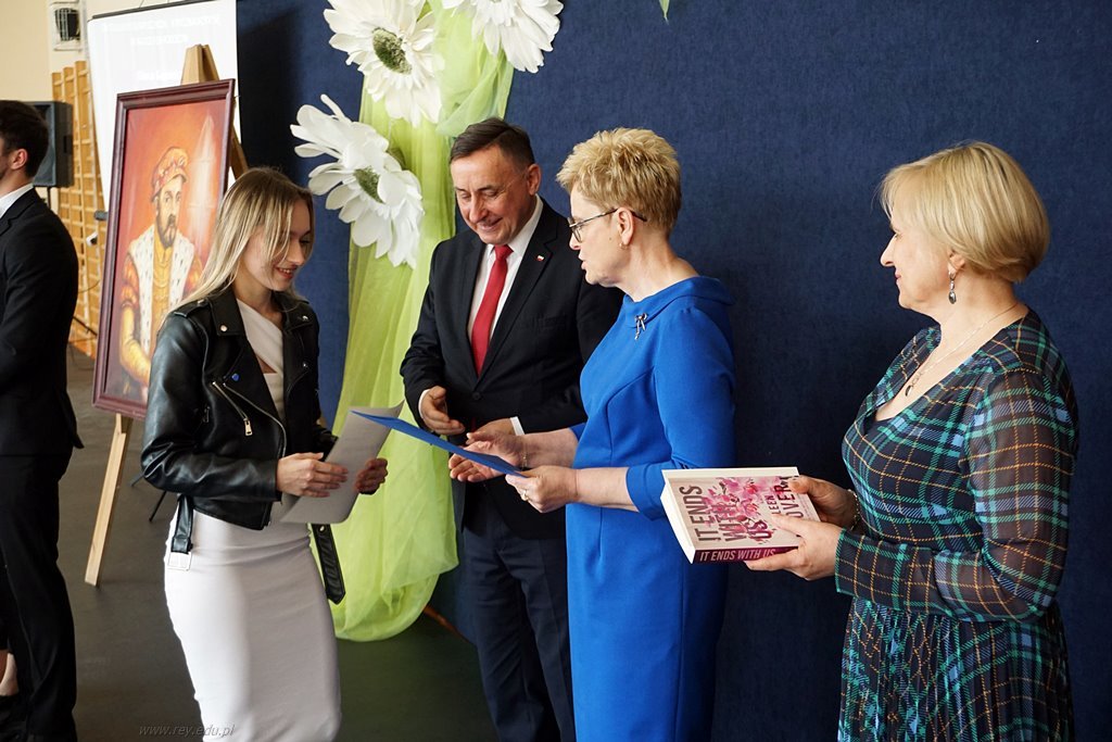 2023-04-28 Zakończenie roku kl maturalnych