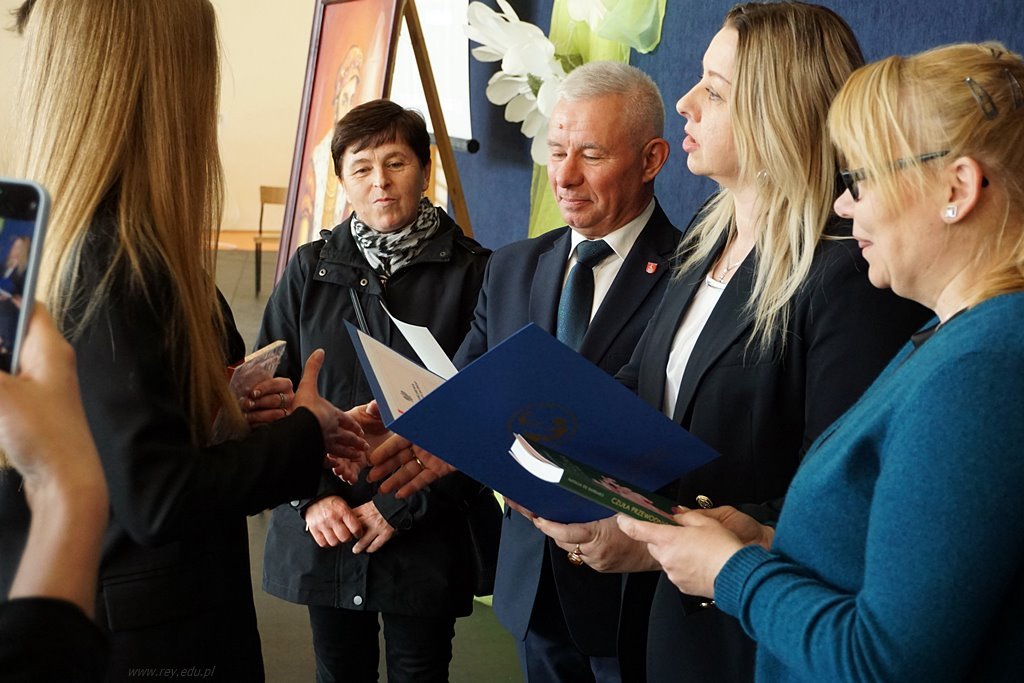 2023-04-28 Zakończenie roku kl maturalnych