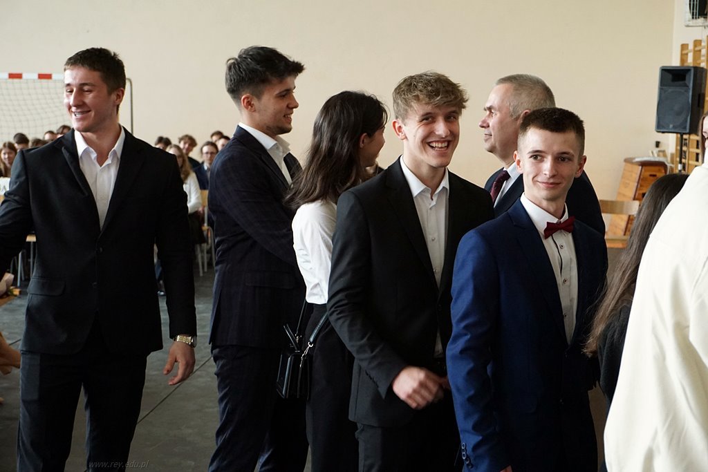 2023-04-28 Zakończenie roku kl maturalnych