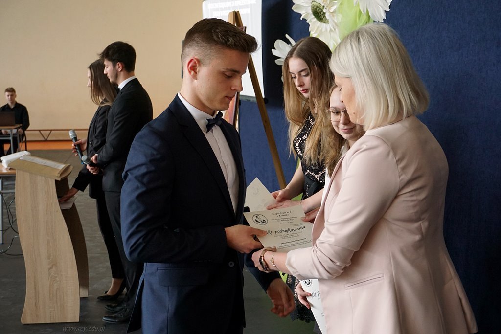2023-04-28 Zakończenie roku kl maturalnych