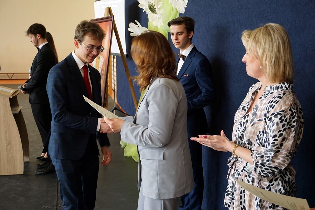 2023-04-28 Zakończenie roku kl maturalnych