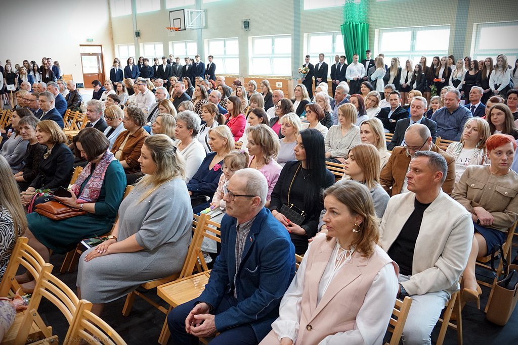 2024-04-26 Zakonczenie roku klas maturalnych