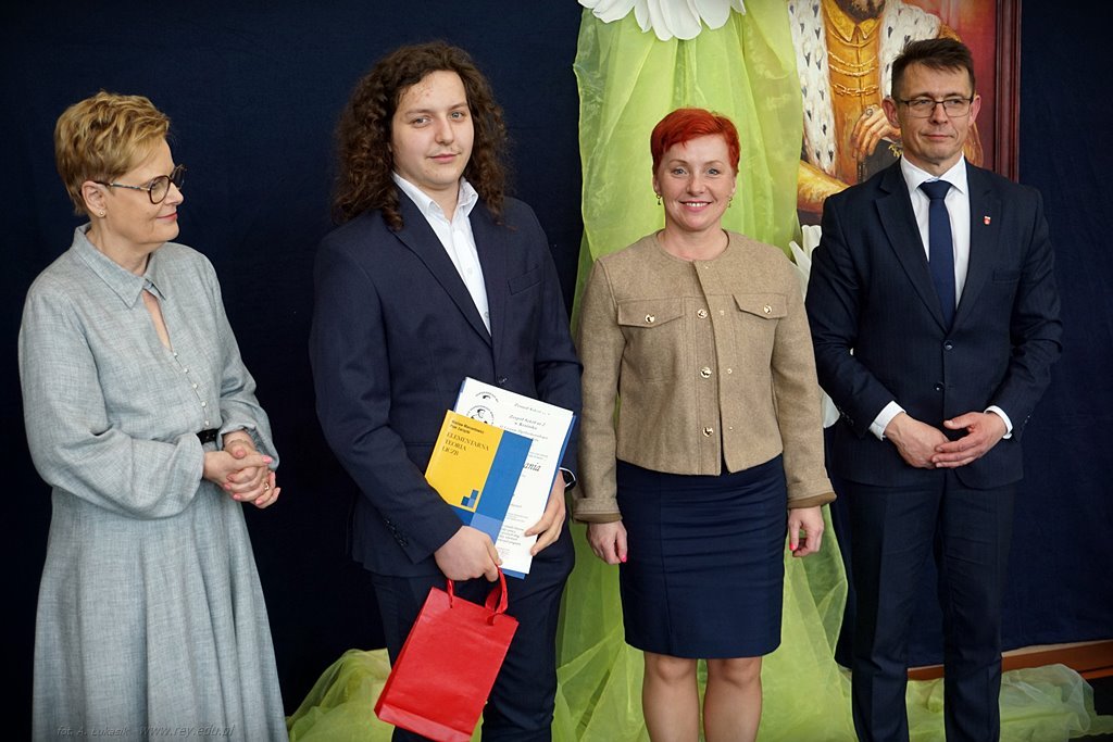 2024-04-26 Zakonczenie roku klas maturalnych