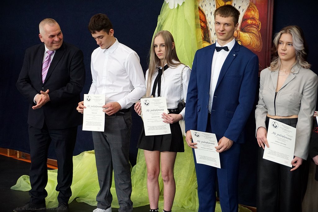 2024-04-26 Zakonczenie roku klas maturalnych