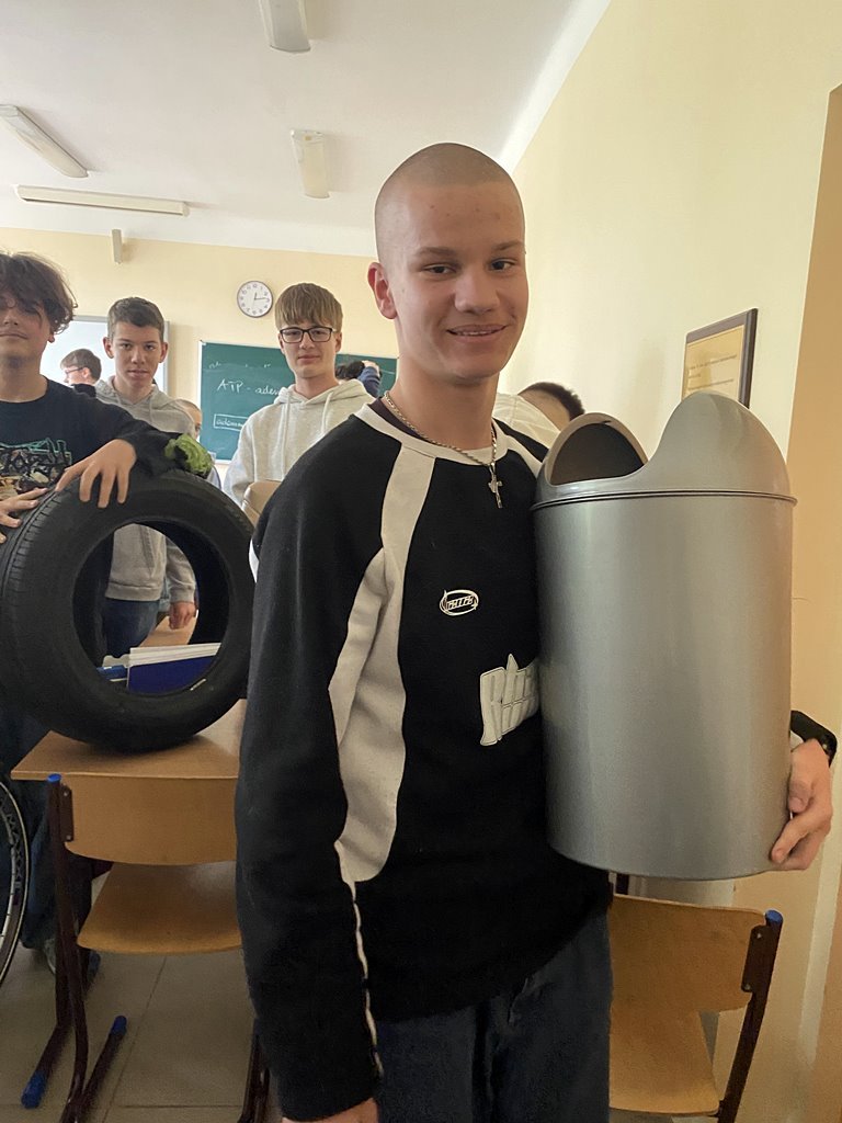 2024-04-17 Dzień bez plecaka