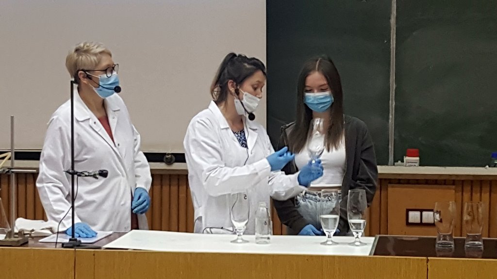 2022-03-18 Pokazy chemiczne