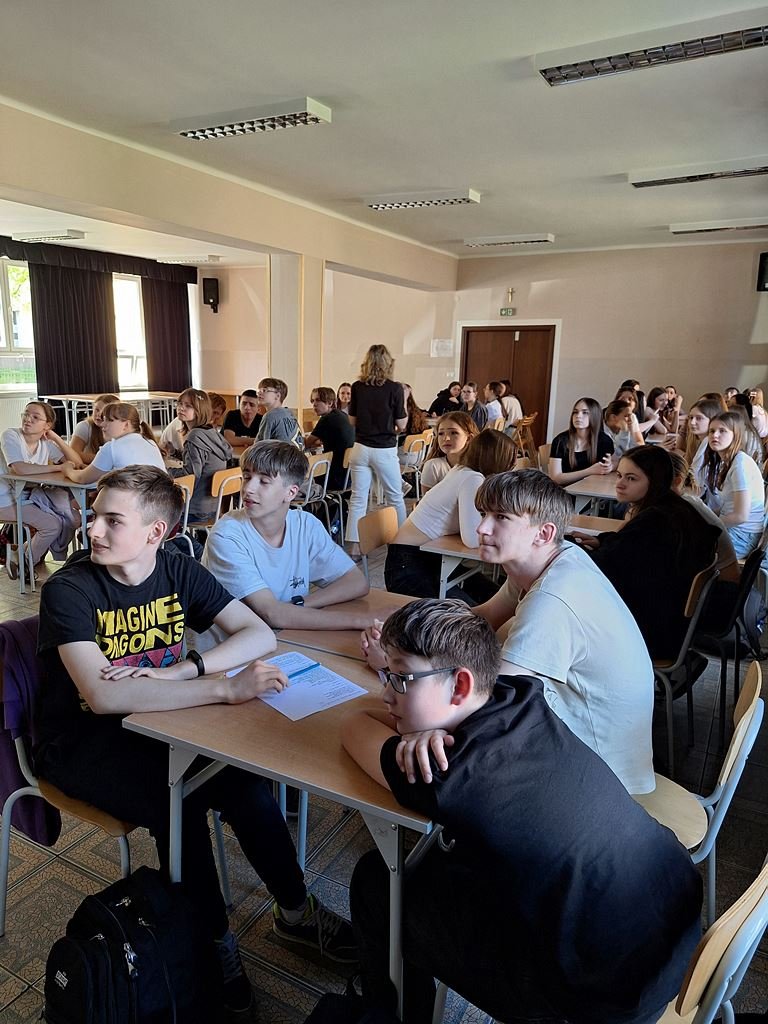 2025-04-23 lekcja_otwarta_j_angielski