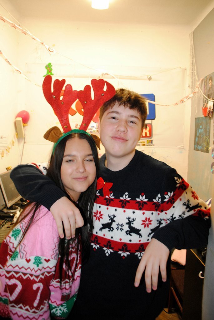 2024-12-04 Dzien_Swiatecznego_Swetra